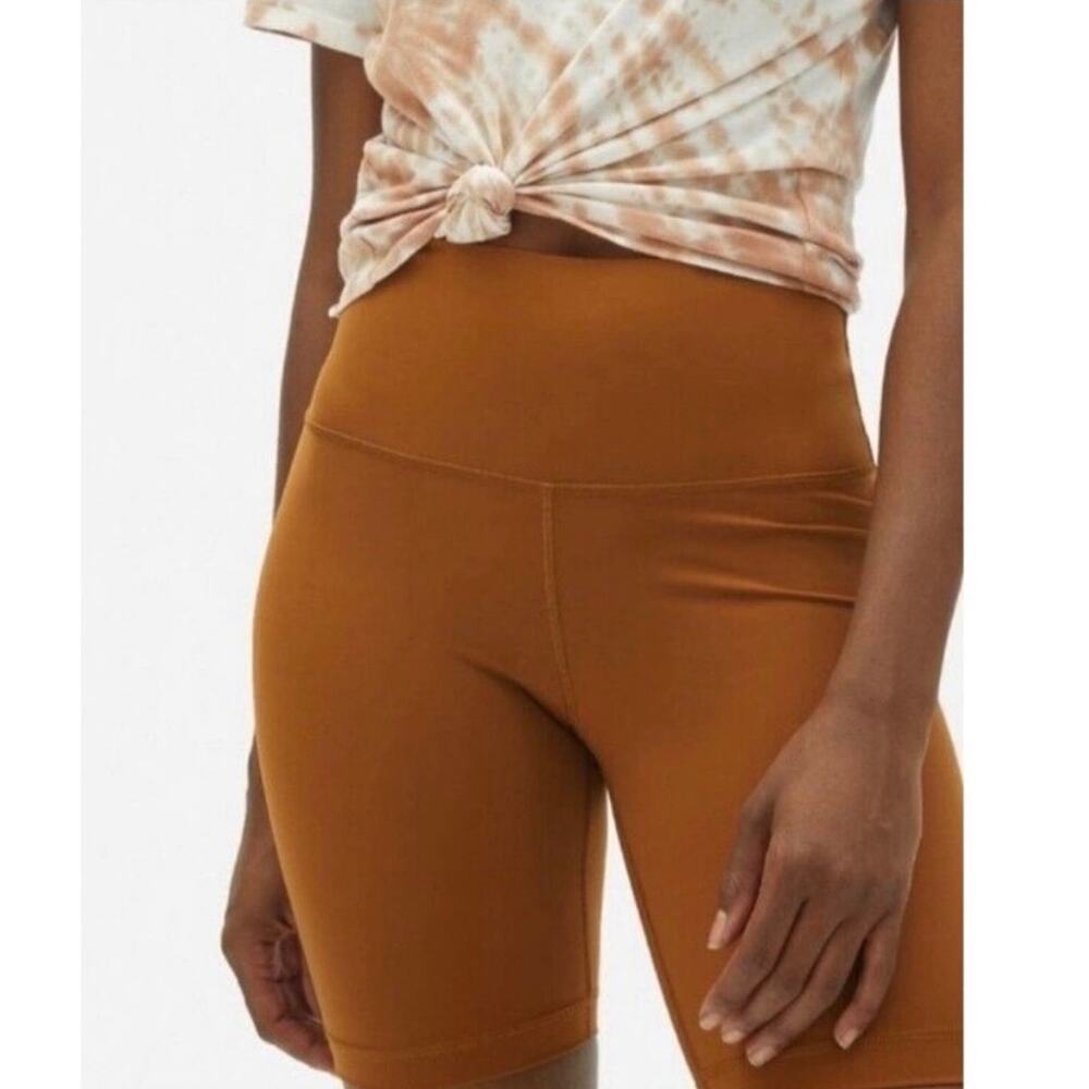 Everlane Renew Perform Bike Shorts Biker Yoga Size L Large